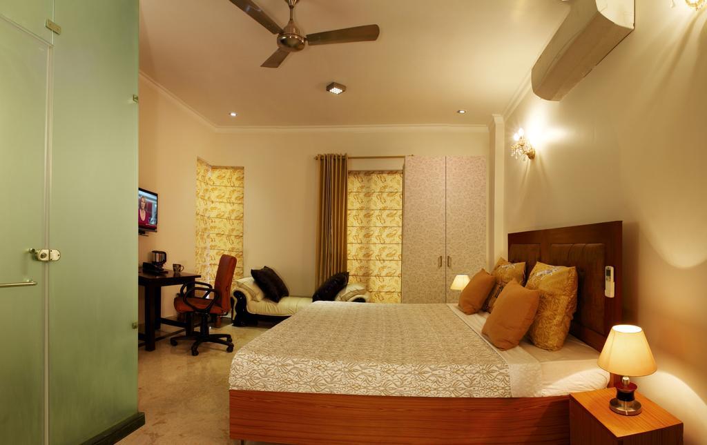 Perch Arbor Suites Гургаон Екстериор снимка
