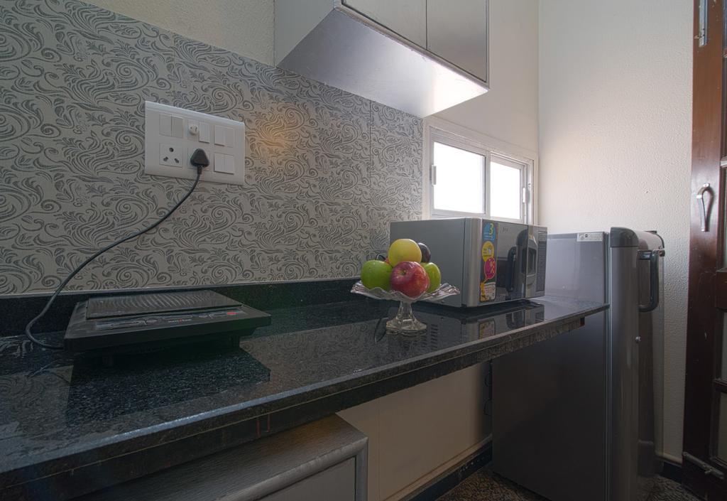 Perch Arbor Suites Гургаон Екстериор снимка