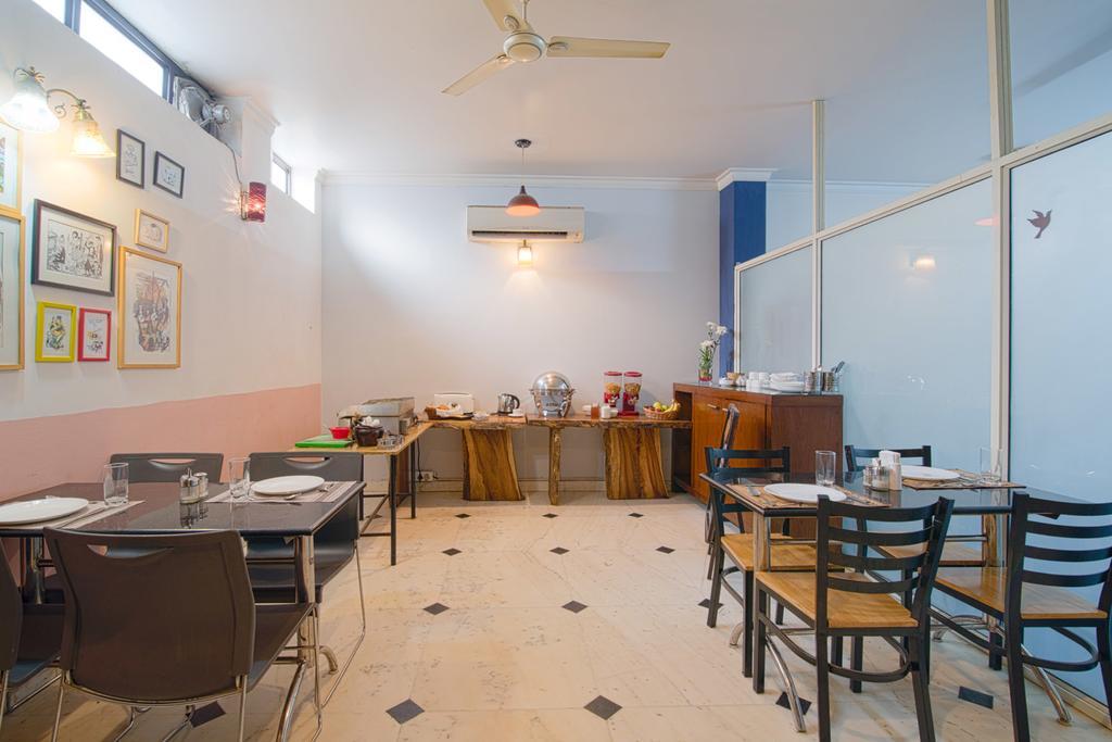 Perch Arbor Suites Гургаон Екстериор снимка