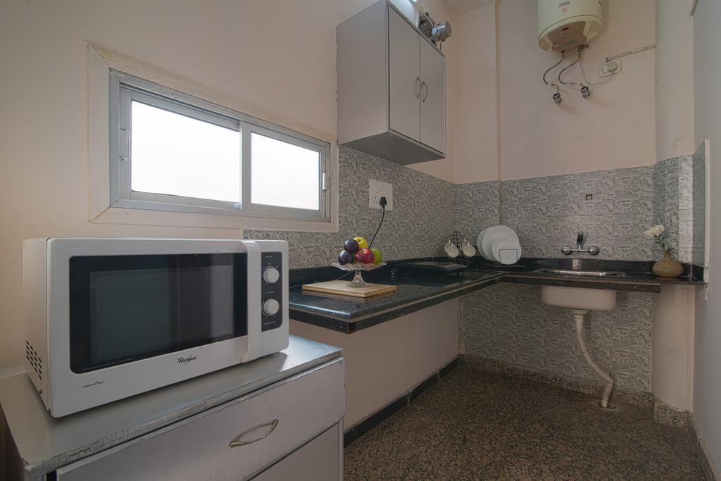 Perch Arbor Suites Гургаон Екстериор снимка