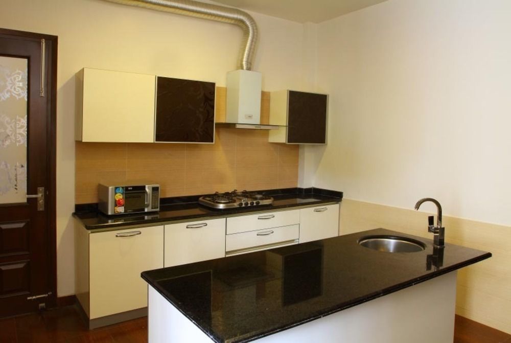 Perch Arbor Suites Гургаон Екстериор снимка